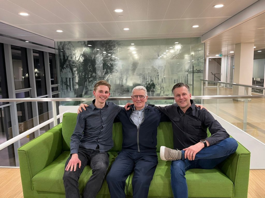 Drie generaties Van der Tol bij CDA Woerden