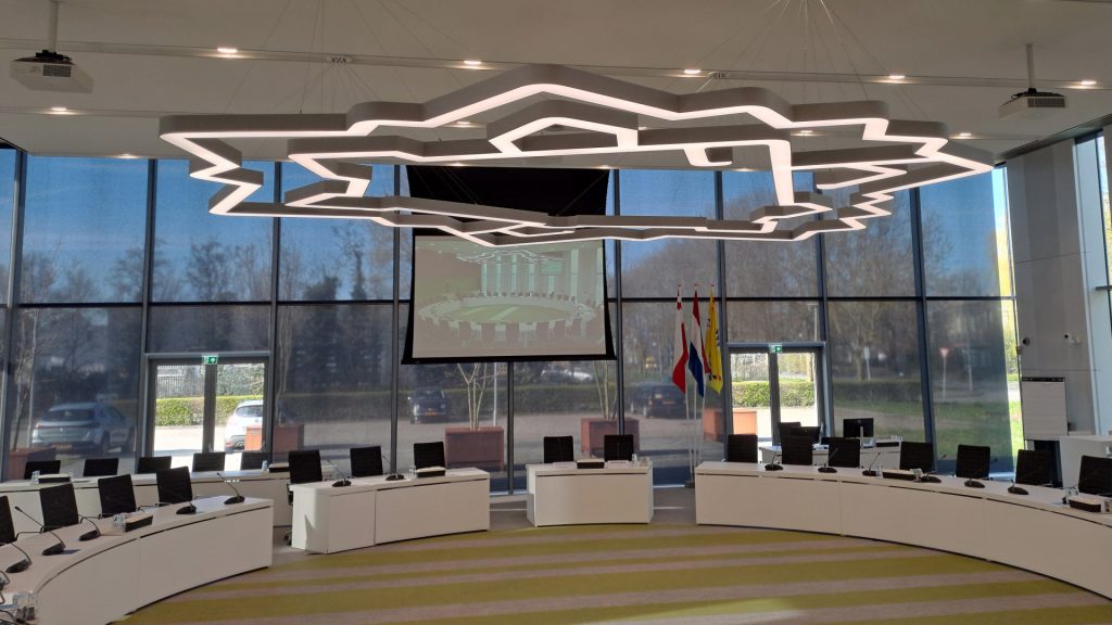 Formatie Woerden loopt vertraging op