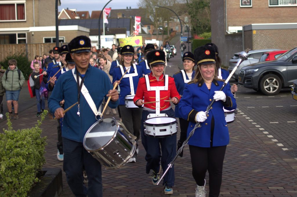 Feestelijk afscheid voor juf Lizeth Boon in Gouderak