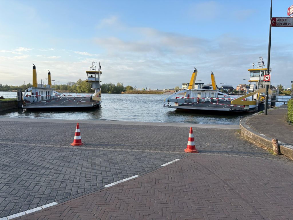 Veerdienst Schoonhoven uit de vaart